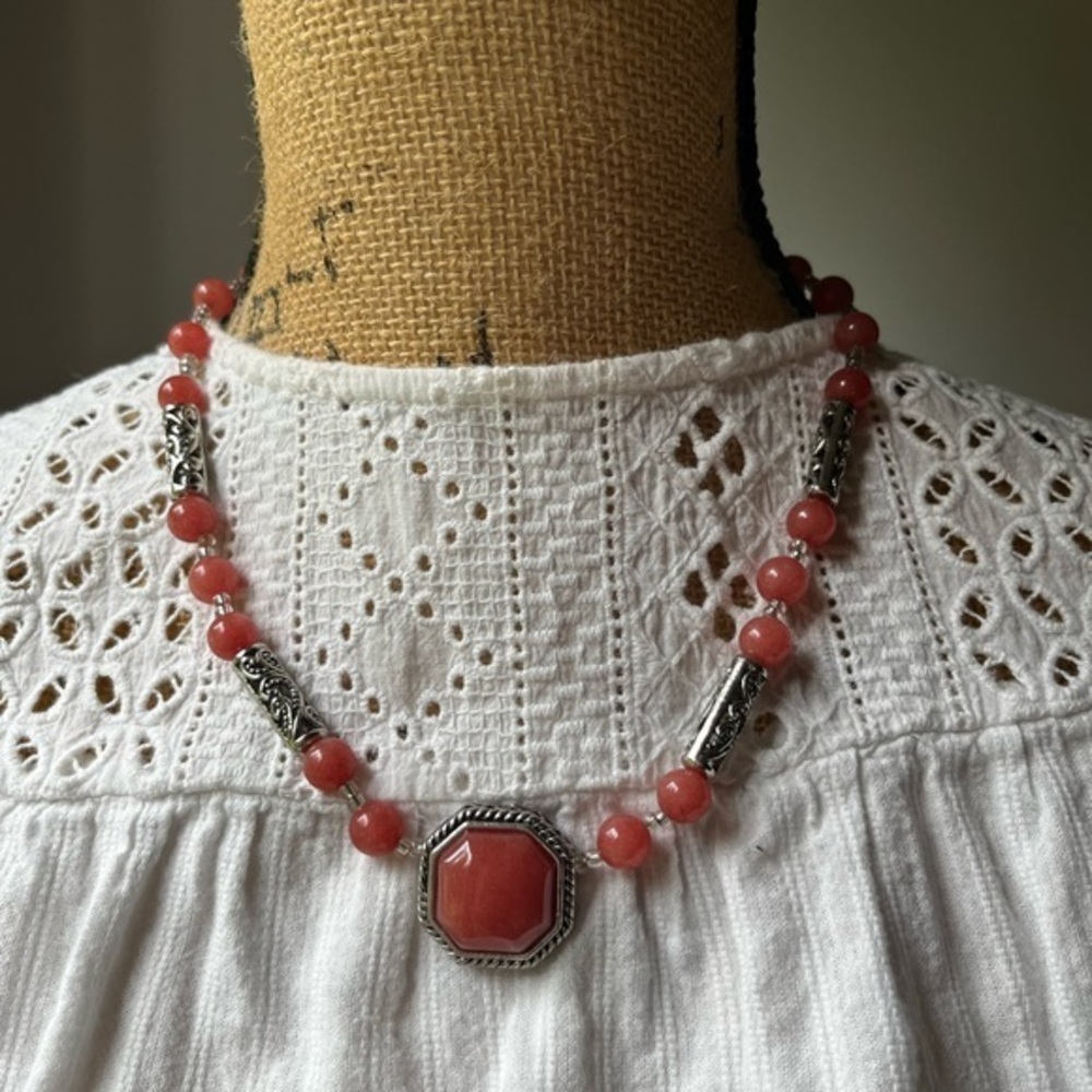 Elegant Red Beaded Necklace